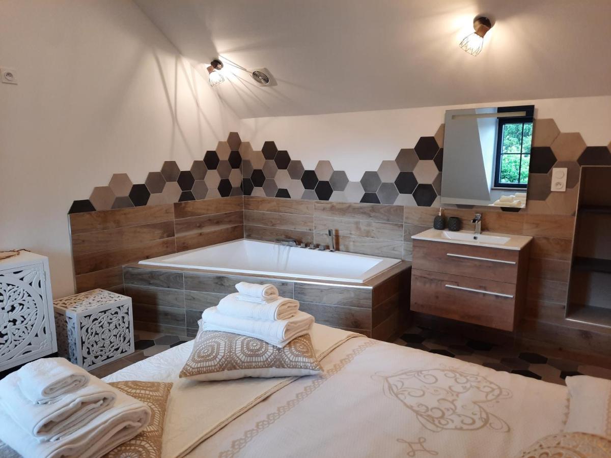 Madelaine Ranch, Nouvelle Piscine 2025 Villa Le Gast Exteriör bild