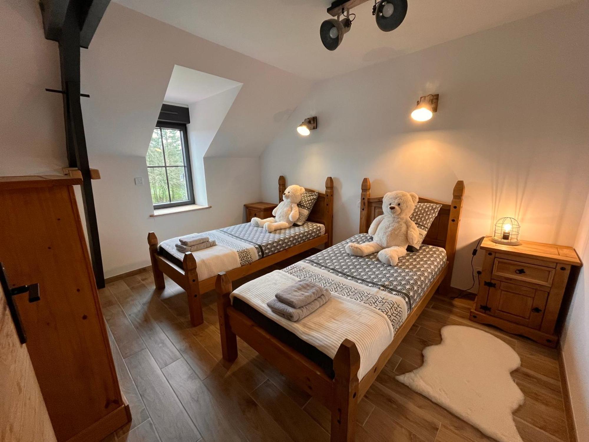 Madelaine Ranch, Nouvelle Piscine 2025 Villa Le Gast Exteriör bild